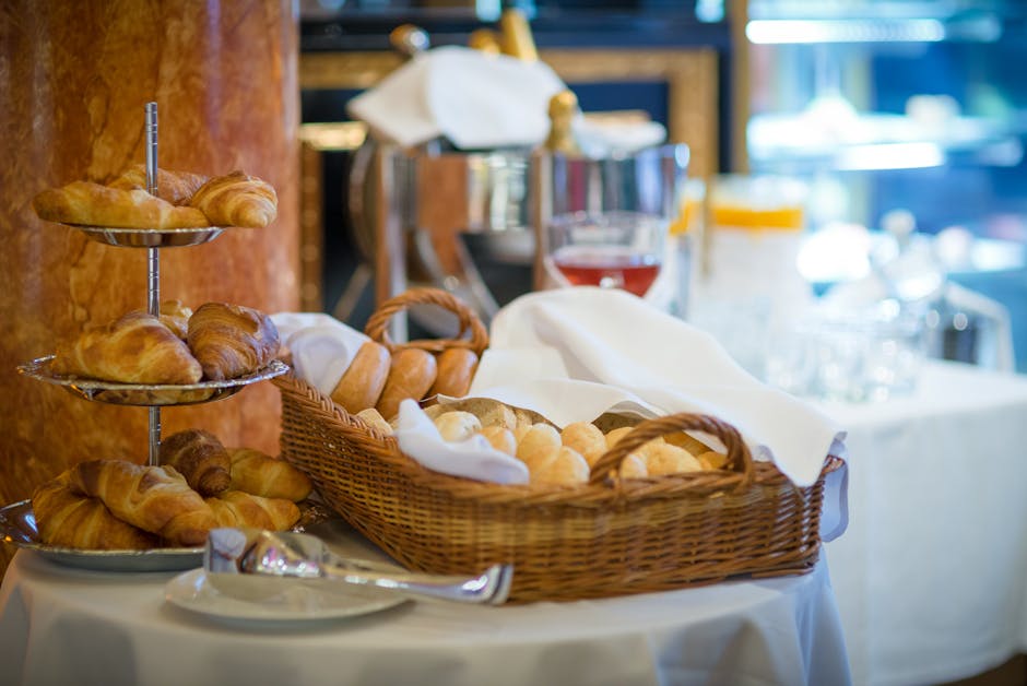 Free Continental Breakfast!